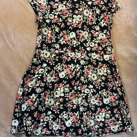 Floral  Dress - Black with flower design wrap around look - Picture 3 of 6